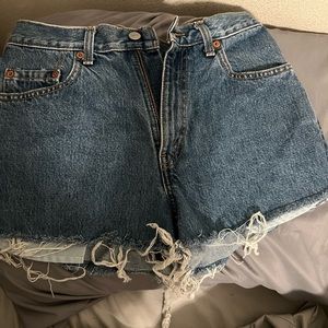 Distressed levis shorts